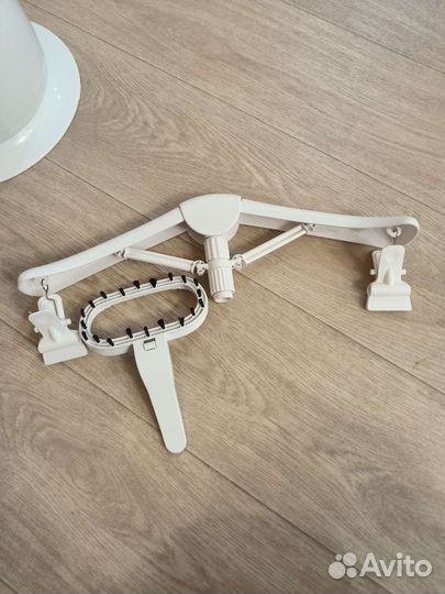 Отпариватель Polaris для одежды вертикальный