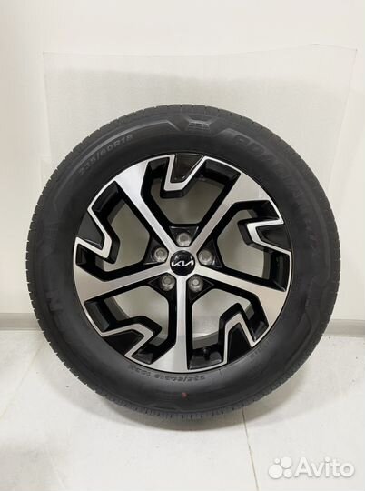 R18 Nexen Roadian GTX 235/60, PCD 5x114.3 DIA 67.1