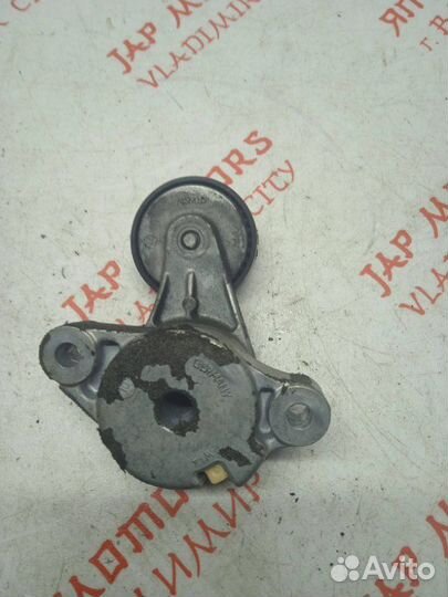 Натяжитель ремня генератора Volkswagen Touran 2