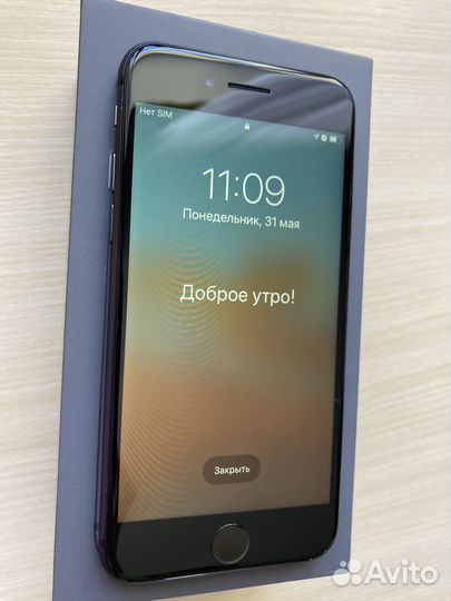 iPhone 8 64 гб
