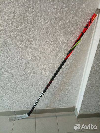 Клюшка хоккейная правый хват взрослая