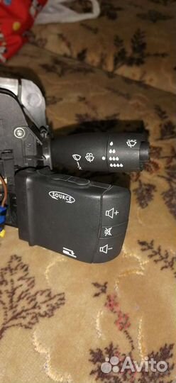 Подрулевой переключатель