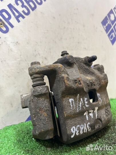 Суппорт передний левый Nissan Teana J32 седан 3.5