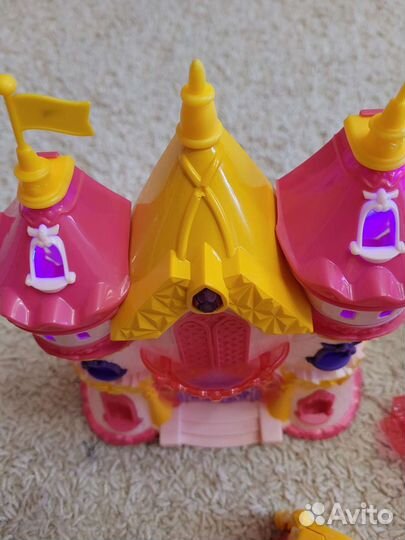 Игрушка Замок