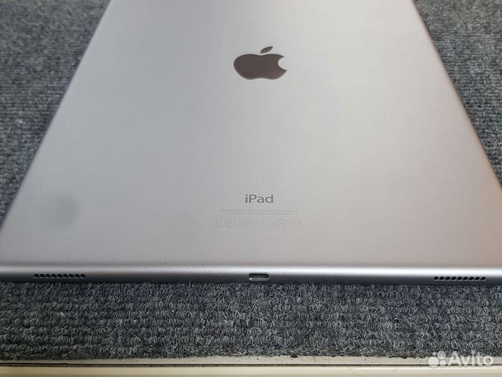 iPad Pro 12'9 1-st gen 32Gb, wifi
