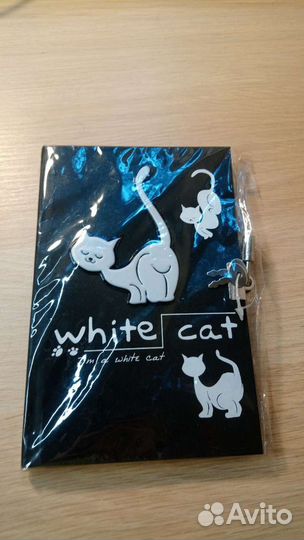 Ежедневник с замочком белый кот