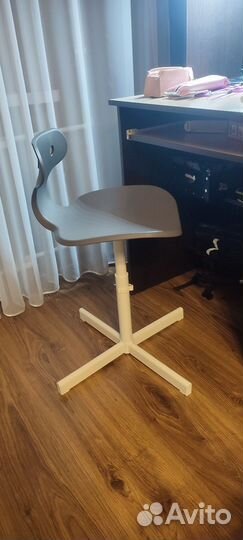 Стул для школьника IKEA