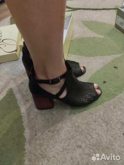 Босоножки женские 38 размер натуральная кожа