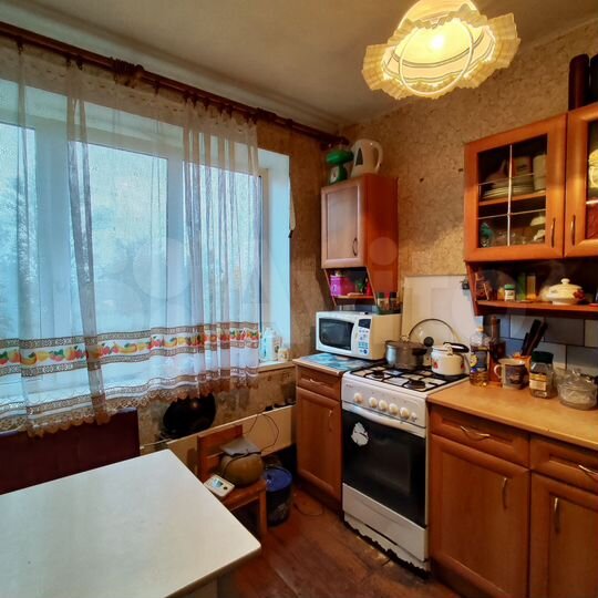 2-к. квартира, 52 м², 4/5 эт.