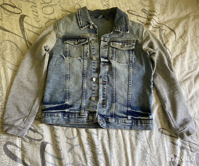 Джинсовая куртка
