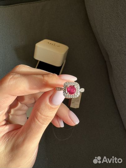 Кольцо с натуральным рубином