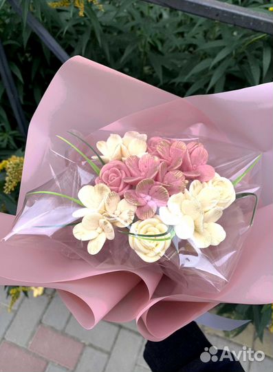 Сладкий подарок девушке