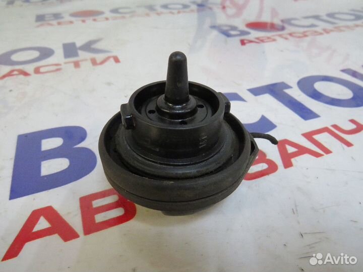 Пробка бензобака audi A4 8K2