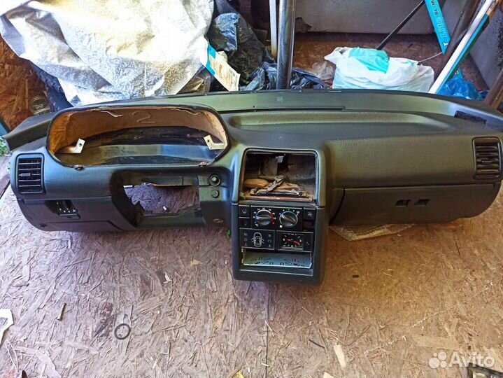 Приборная панель ваз 2110