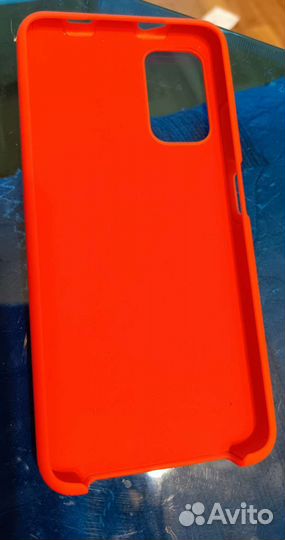 Чехлы для смартфонов и планшета