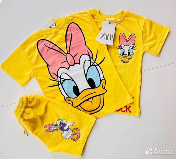 Пакет (лот) вещей на девочек