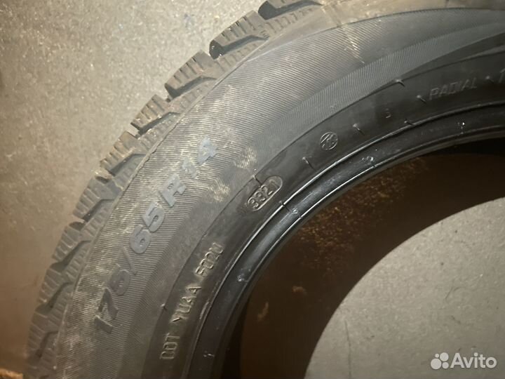 Viatti Brina Nordico V-522 175/65 R14 104