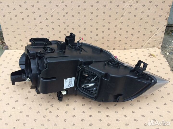 Фара правая BMW X5 E70 lift рест не адаптивная