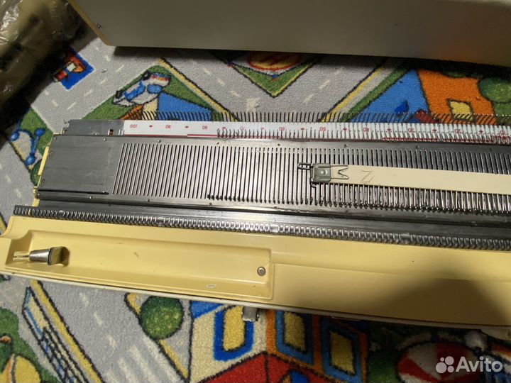 Вязальная машинка Juki KE 2500