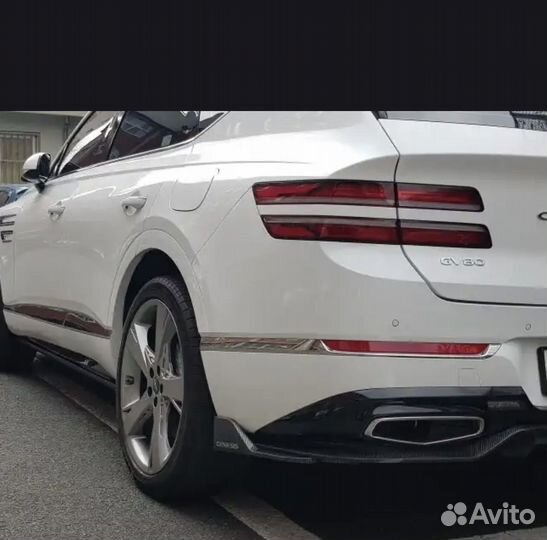 Тюнинг накладка на пороги и бампер Карбон