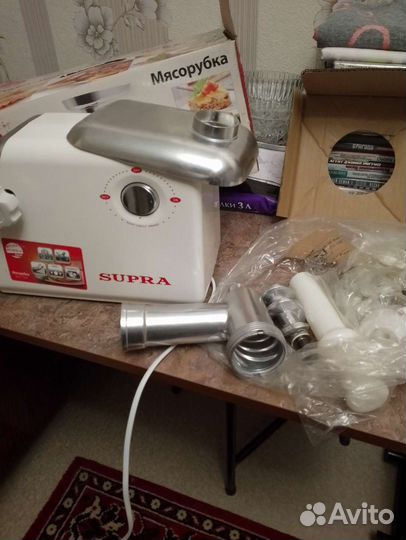 Мясорубка электрическая новая