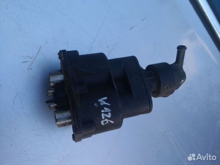 Кран печки на Мерседес W126