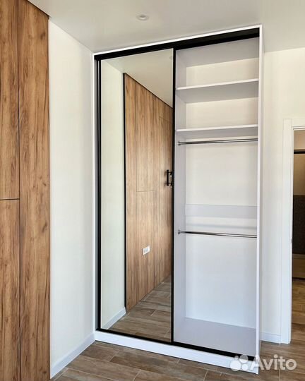 Шкаф купе для одежды
