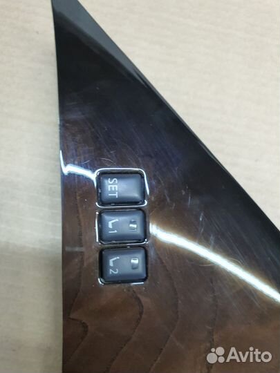 Накладка на дверь infiniti qx80 2019 год