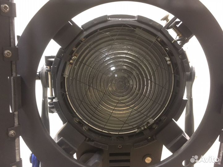 Осветительный прибор Junior 2000W