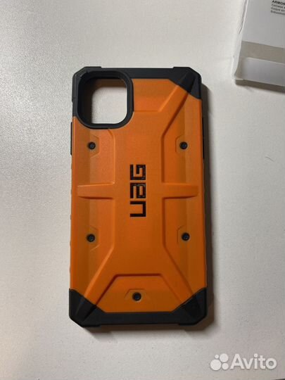 Чехол на iPhone 11 UAG