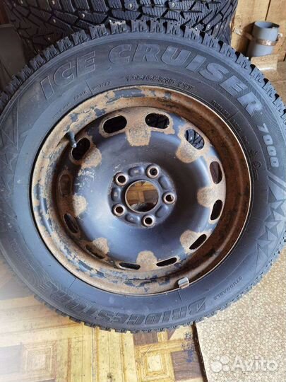 Bridgestone Ice Cruiser 7000 195/65 R15