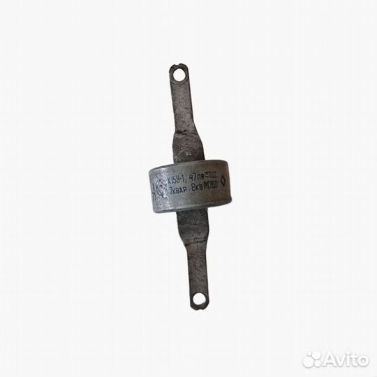 1 шт Конденсатор керамический К15У-1 47 пФ 7 квАр