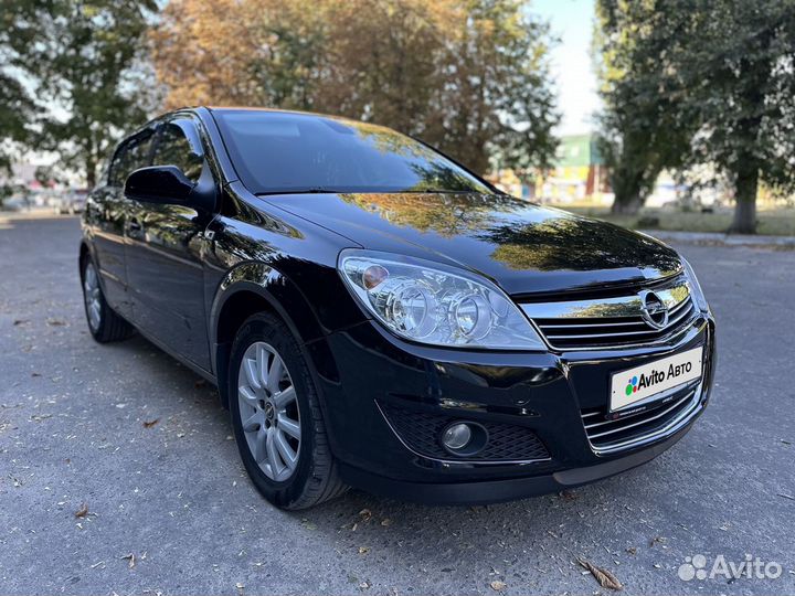 Opel Astra 1.6 МТ, 2010, 137 000 км