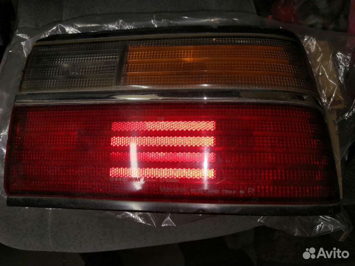 Оптика, фонарь задний Toyota Corolla 90й кузов