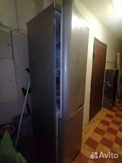 Холодильник