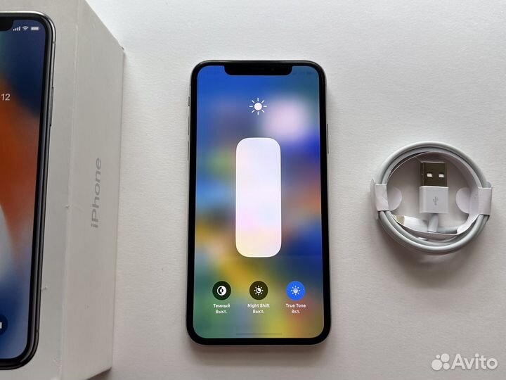 iPhone X, 64 ГБ