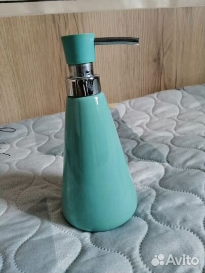 Дозатор для жидкого мыла
