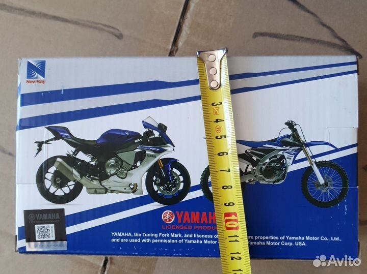 Модель мотоцикла yamaha YZ450F 1:12