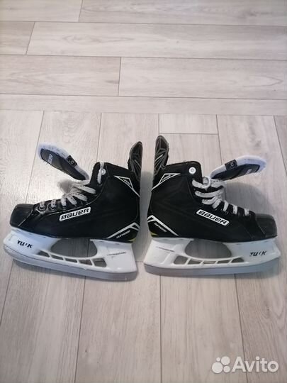 Хоккейные коньки bauer supreme 36