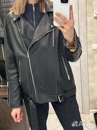 Куртки женские 44 46