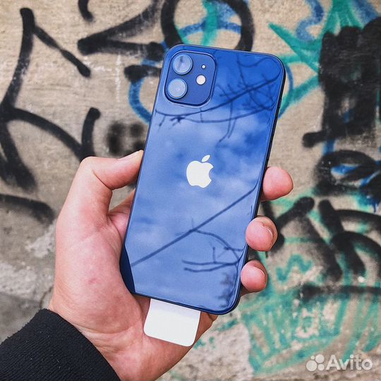 iPhone 12, 64 ГБ