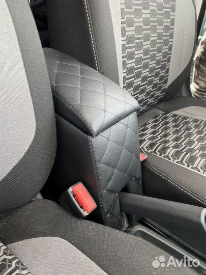 Подлокотник -бар