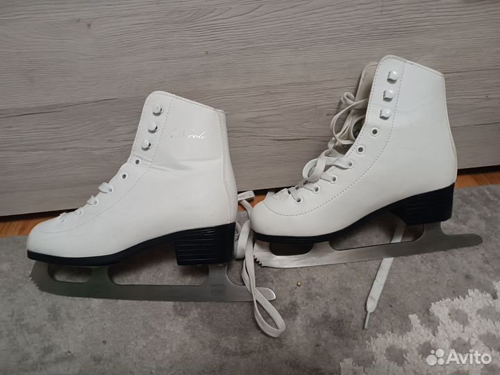 Коньки 35 размер