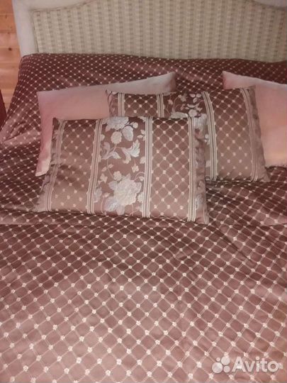 Подушки декоративные 4 шт