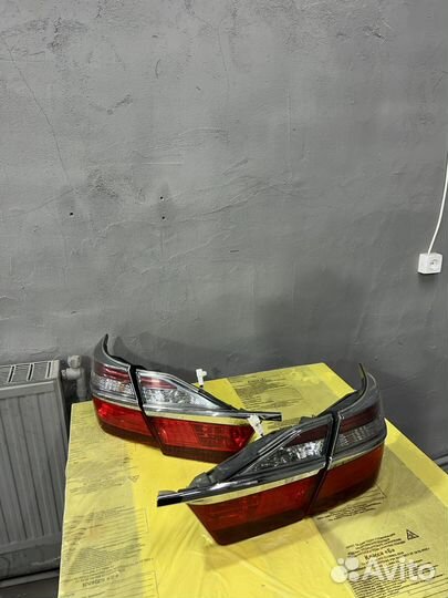 Задние фонари и фары Toyota Camry 55