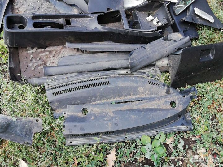 Пластик салона geely мк