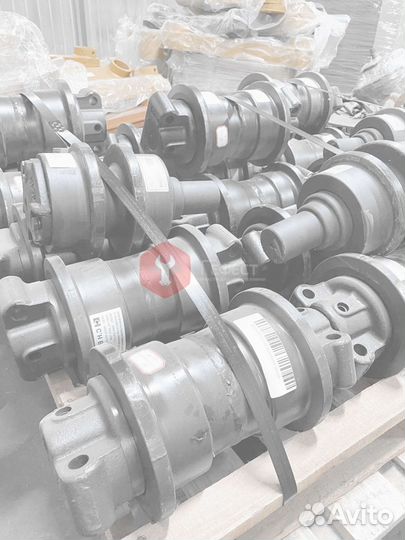 Каток поддерживающий Volvo EC140BLC SA1181-01000