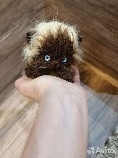 Вязаный котёнок