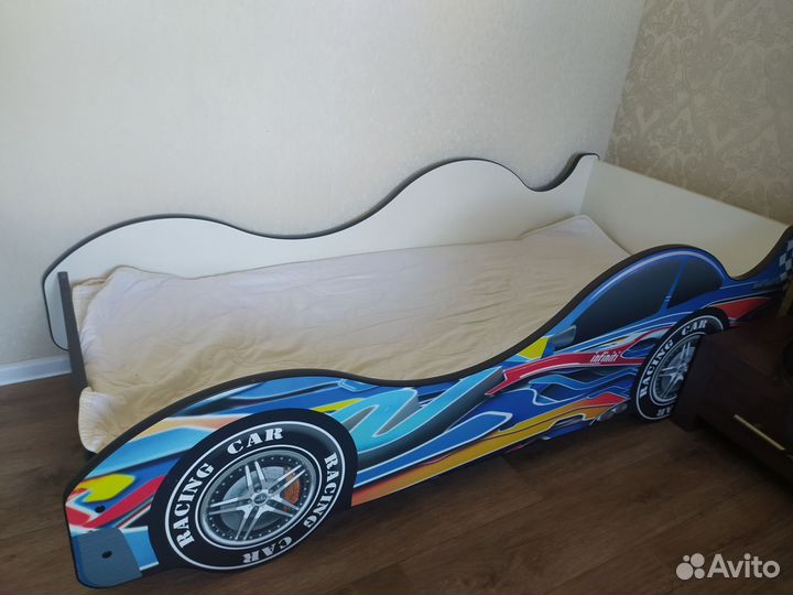 Детская кровать от 3 лет с матрасом бу