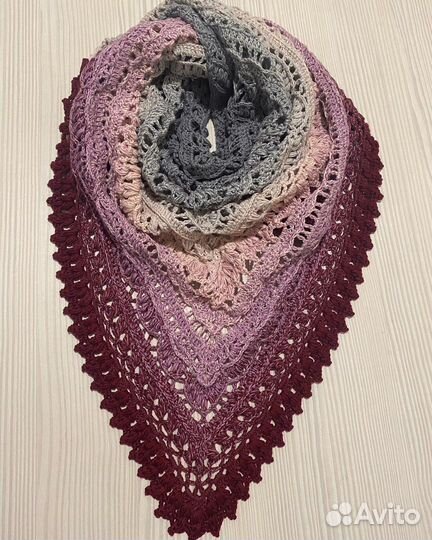 Платок шаль (бактус). Ручная работа